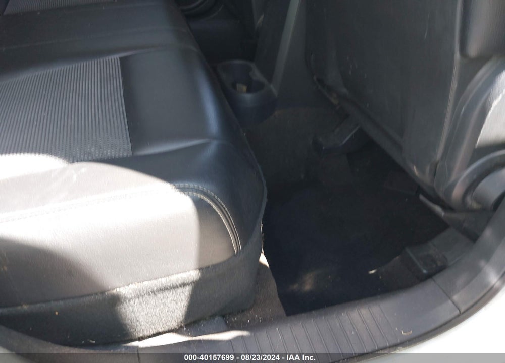 2014 JEEP PATRIOT LATITUDE VIN: 1C4NJPFA0ED624943