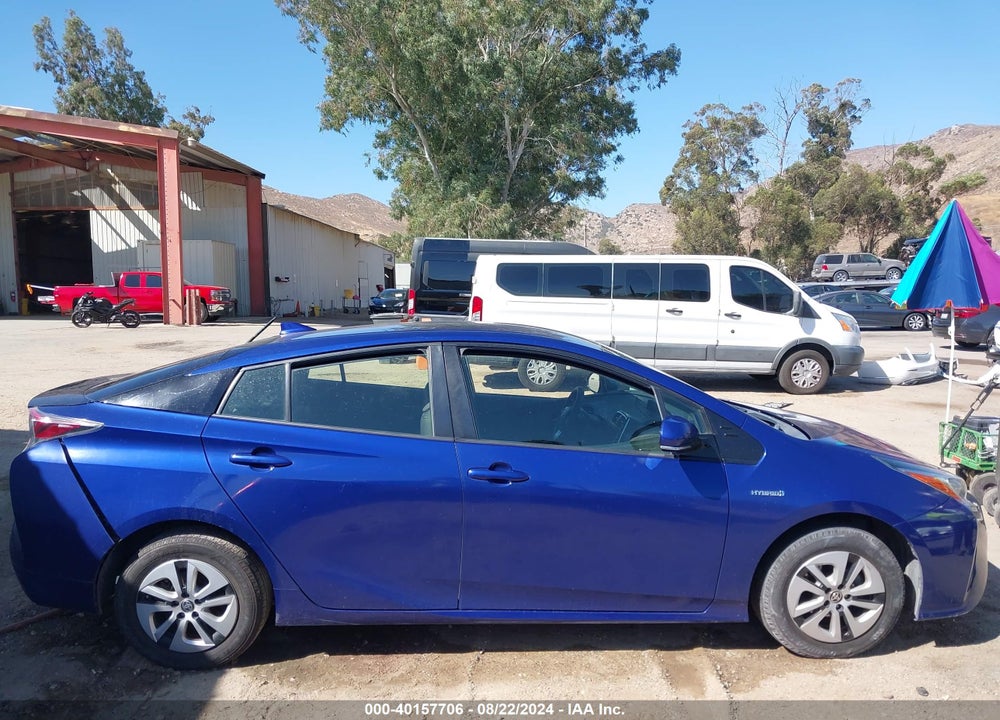 2017 TOYOTA PRIUS TWO ECO VIN: JTDKARFU5H3537672