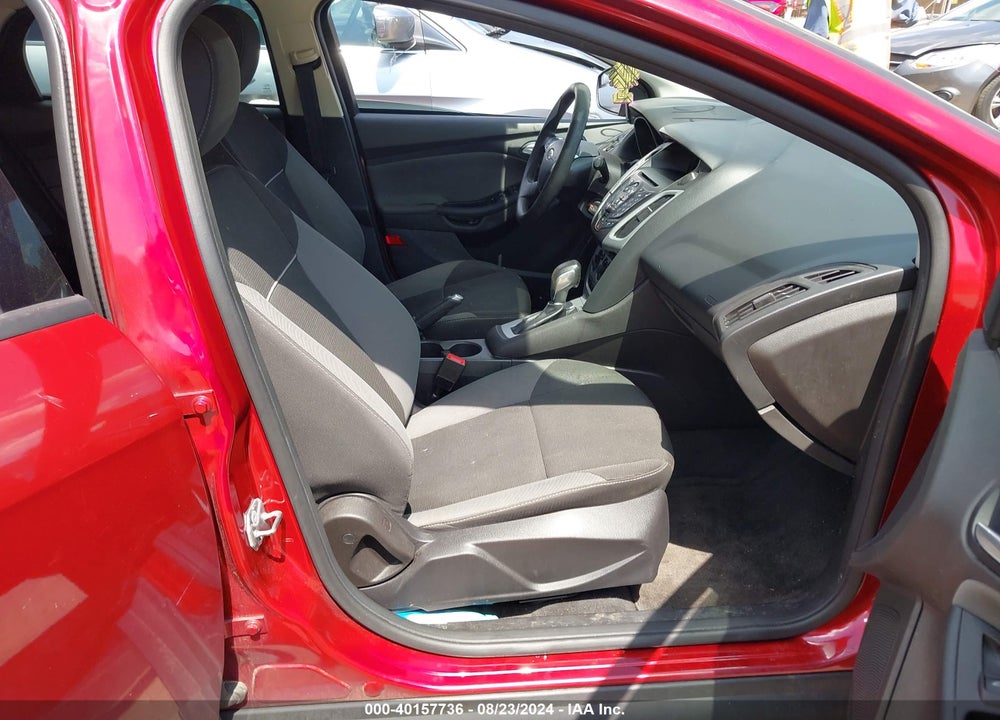 2014 FORD FOCUS SE VIN: 1FADP3F24EL187942