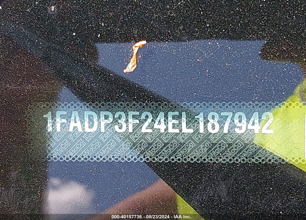 2014 FORD FOCUS SE VIN: 1FADP3F24EL187942