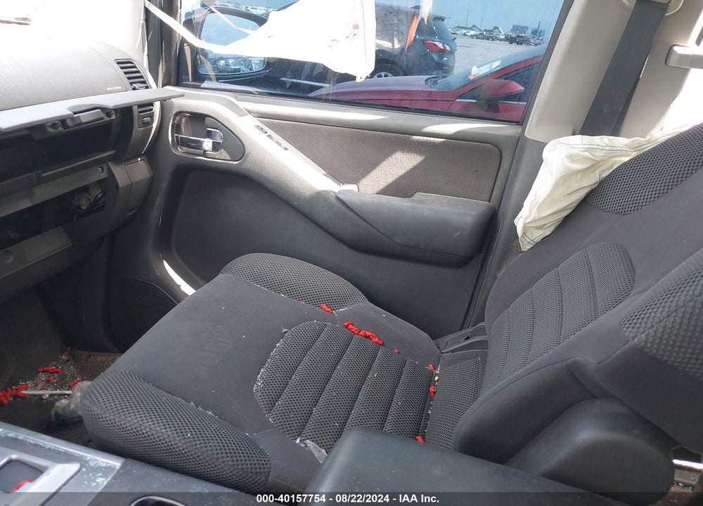 2011 NISSAN PATHFINDER SV VIN: 5N1AR1NN2BC609740