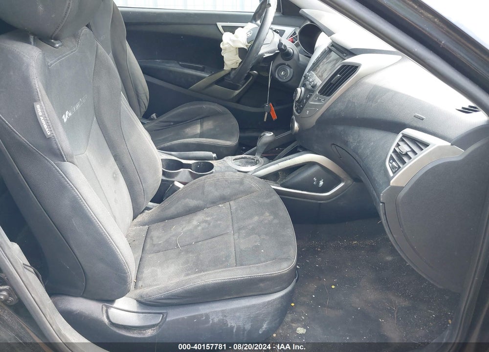 2013 HYUNDAI VELOSTER BASE W/BLACK VIN: KMHTC6AD6DU145062