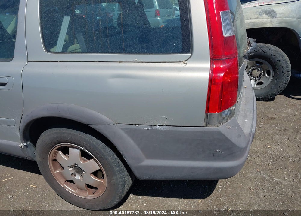 2002 VOLVO V70 XC VIN: YV1SZ58D721061923