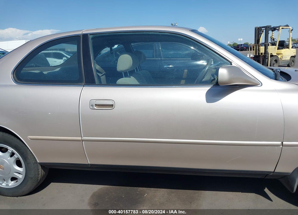 1996 TOYOTA CAMRY LE/SE VIN: 4T1CF12K4TU130369