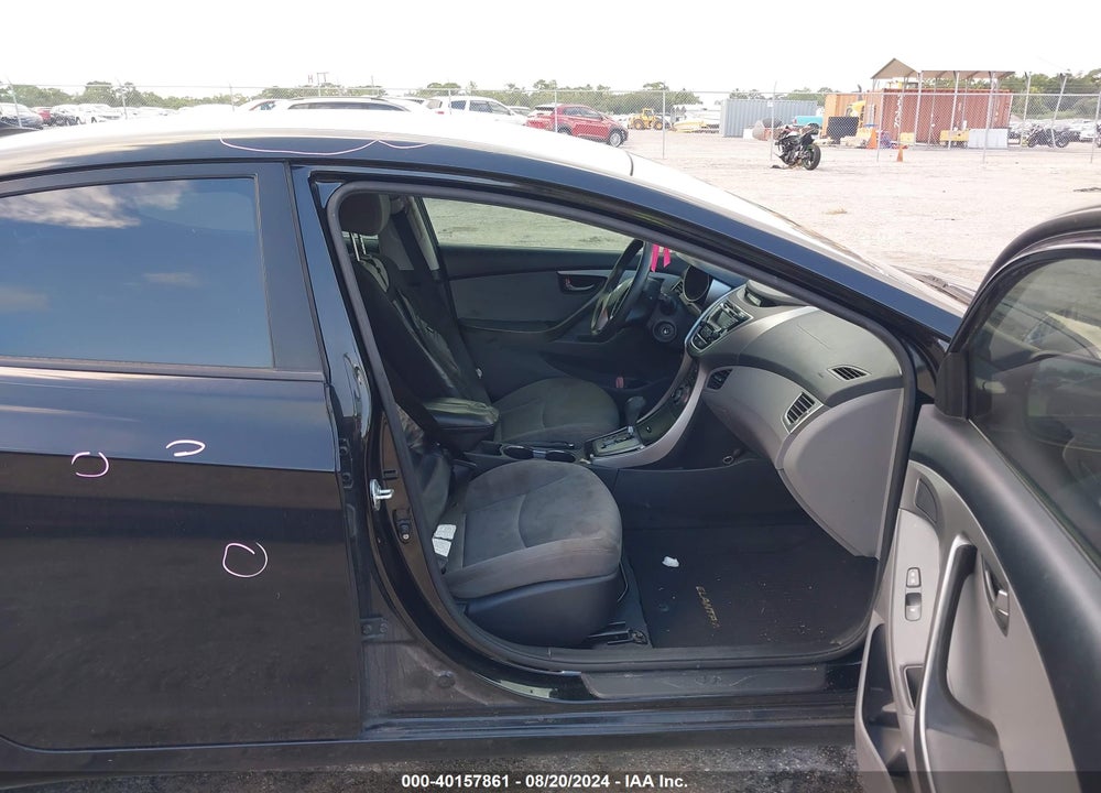 2013 HYUNDAI ELANTRA GLS VIN: KMHDH4AE8DU919752