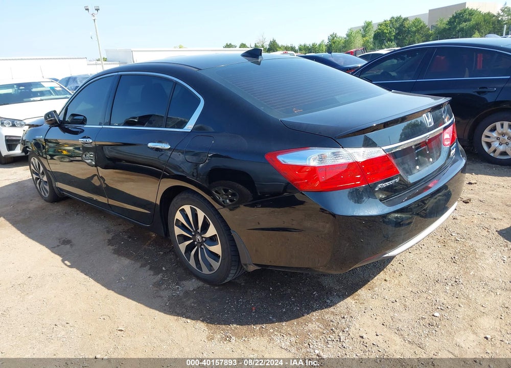 2015 HONDA ACCORD HYBRID VIN: 1HGCR6F34FA011045