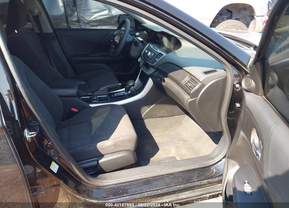 2015 HONDA ACCORD HYBRID VIN: 1HGCR6F34FA011045