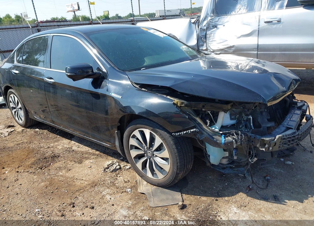 2015 HONDA ACCORD HYBRID VIN: 1HGCR6F34FA011045