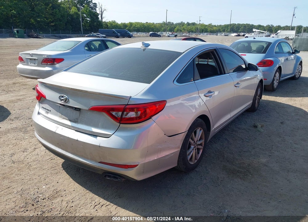 2016 HYUNDAI SONATA SE VIN: 5NPE24AF1GH387911