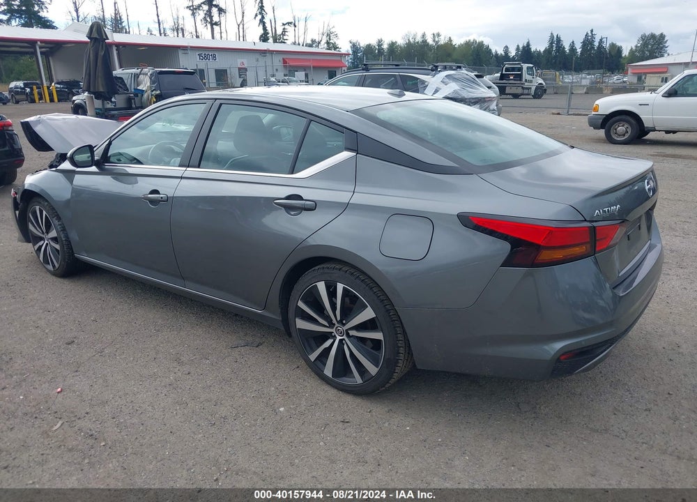 2022 NISSAN ALTIMA SR FWD VIN: 1N4BL4CV0NN386384