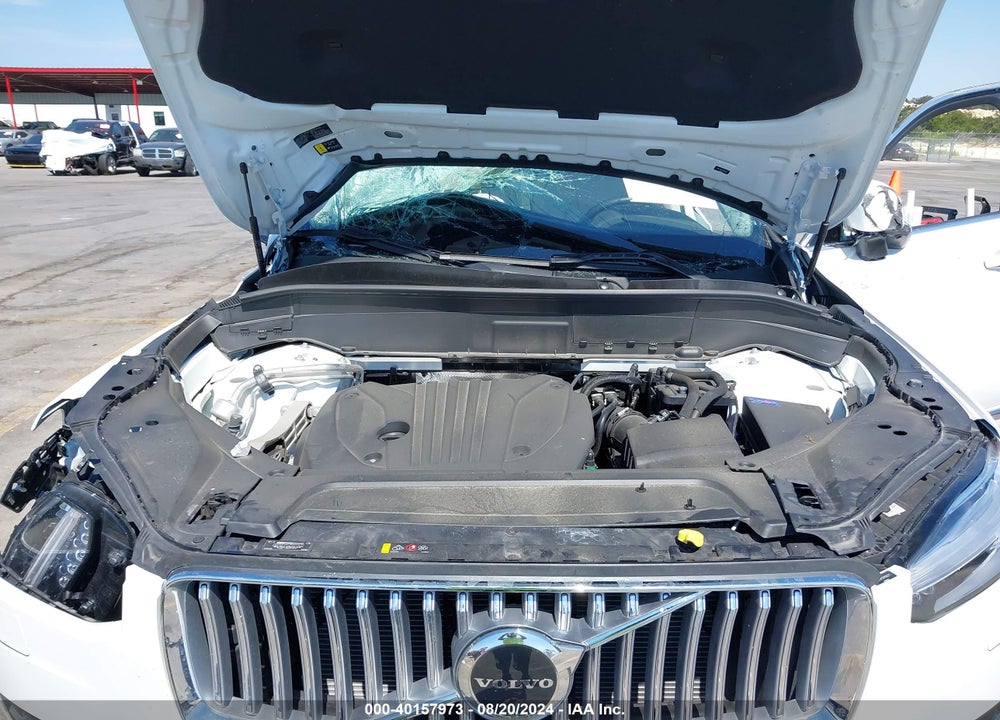 2024 VOLVO XC90 B5 PLUS BRIGHT THEME VIN: YV4L12PEXR1146711