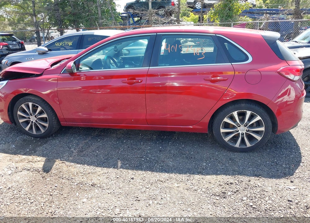 2019 HYUNDAI ELANTRA GT VIN: KMHH35LE9KU094837