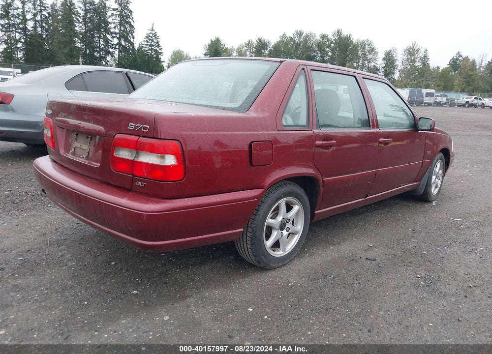 1998 VOLVO S70 GLT VIN: YV1LS5642W1449109