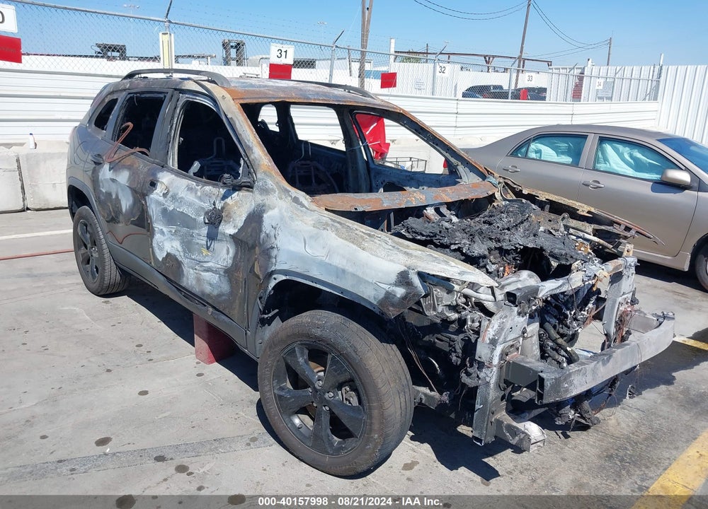 2019 JEEP CHEROKEE ALTITUDE FWD VIN: 1C4PJLLB2KD338795