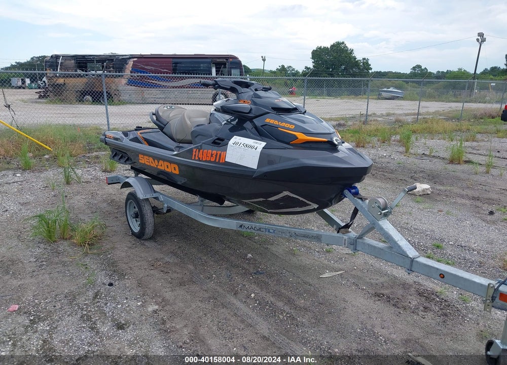2022 SEADOO OTHER VIN: YDV55870B222