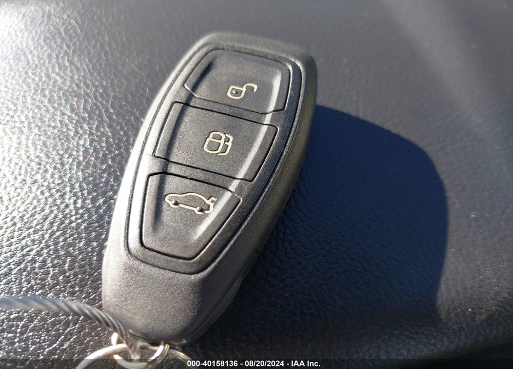 2012 FORD FOCUS TITANIUM VIN: 1FAHP3N23CL264543