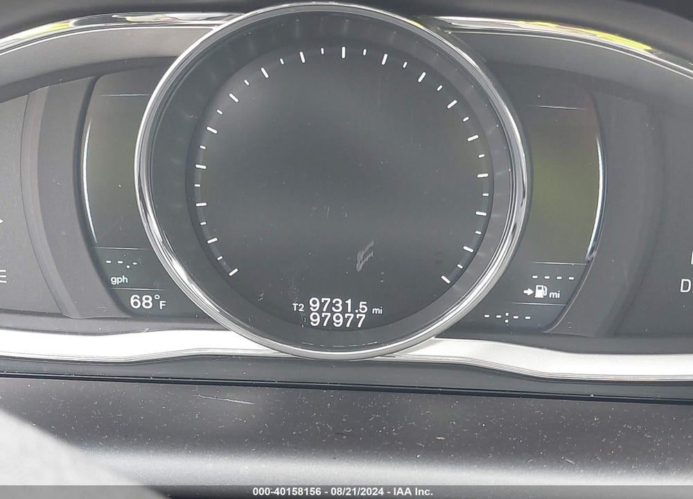 2016 VOLVO XC60 T6 R-DESIGN PLATINUM VIN: YV4902RS6G2795042