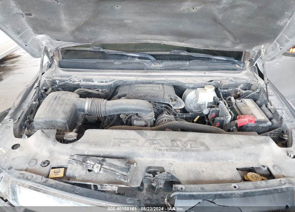 2020 RAM 1500 LIMITED 4X4 5'7 BOX VIN: 1C6SRFHT9LN285568