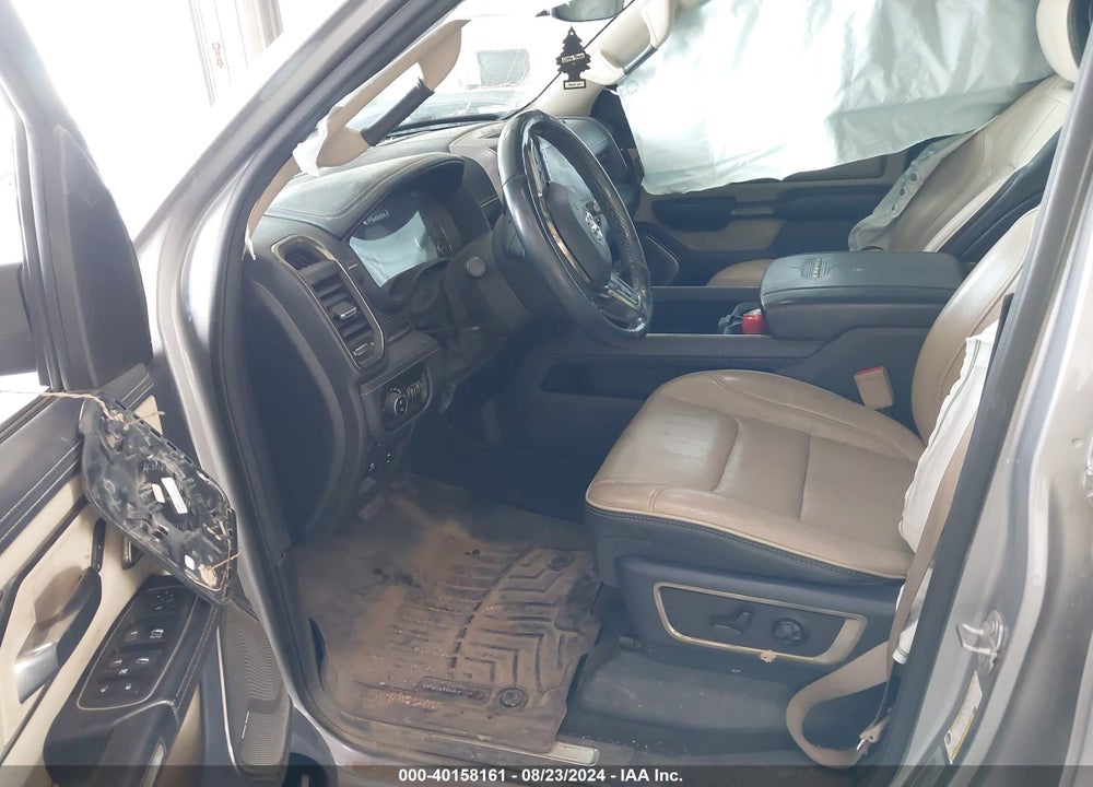 2020 RAM 1500 LIMITED 4X4 5'7 BOX VIN: 1C6SRFHT9LN285568