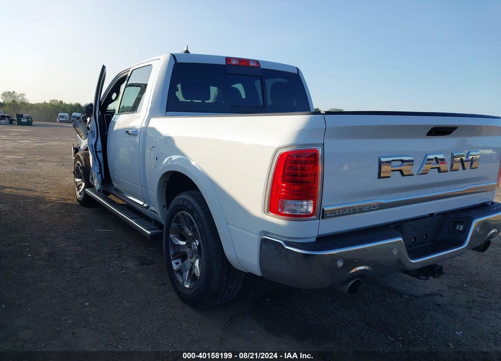 2017 RAM 1500 LIMITED 4X4 5'7 BOX VIN: 1C6RR7PT0HS586342