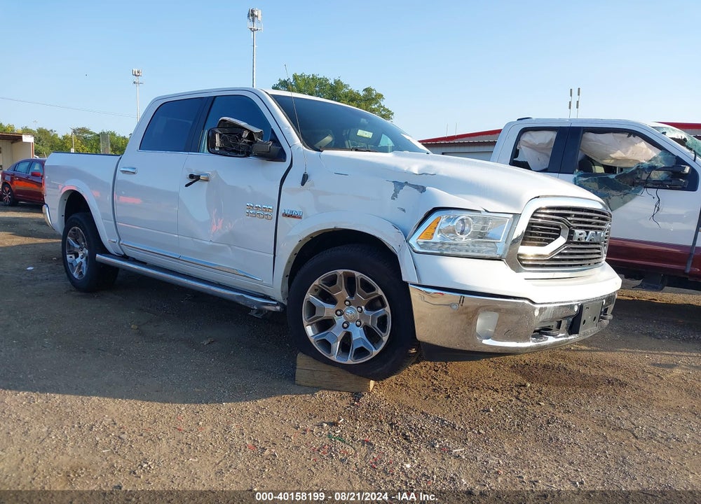 2017 RAM 1500 LIMITED 4X4 5'7 BOX VIN: 1C6RR7PT0HS586342