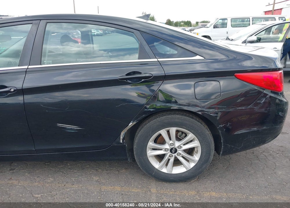 2013 HYUNDAI SONATA GLS VIN: 5NPEB4AC5DH762006