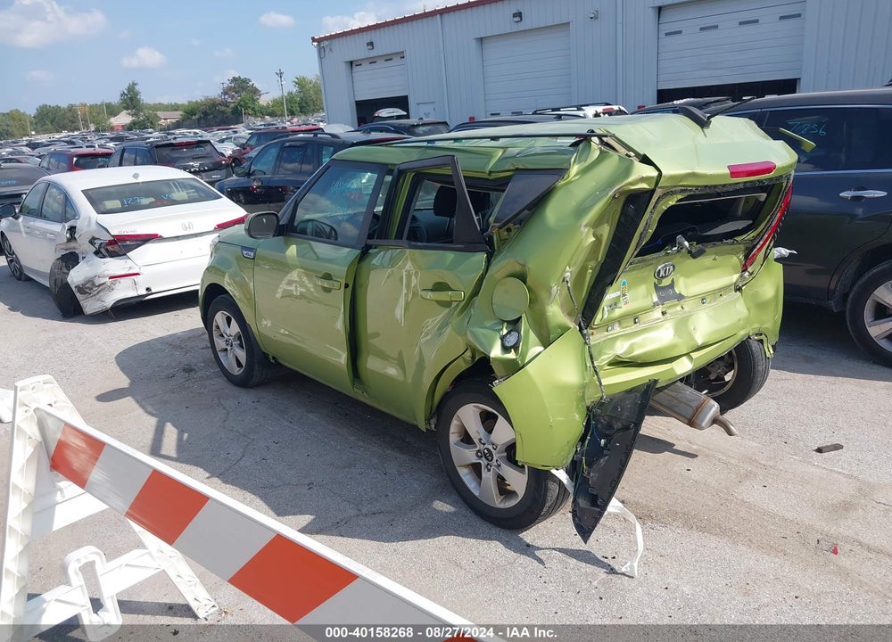 2018 KIA SOUL VIN: KNDJN2A27J7894685