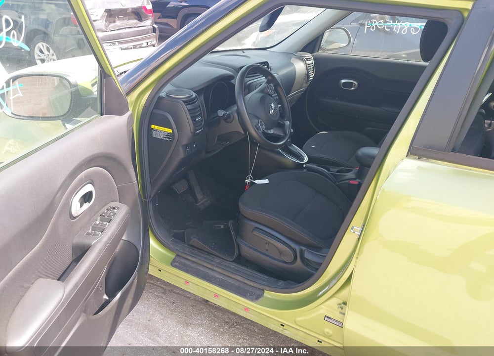 2018 KIA SOUL VIN: KNDJN2A27J7894685