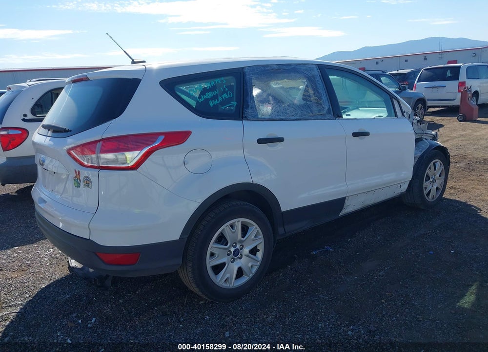 2015 FORD ESCAPE S VIN: 1FMCU0F70FUC64385