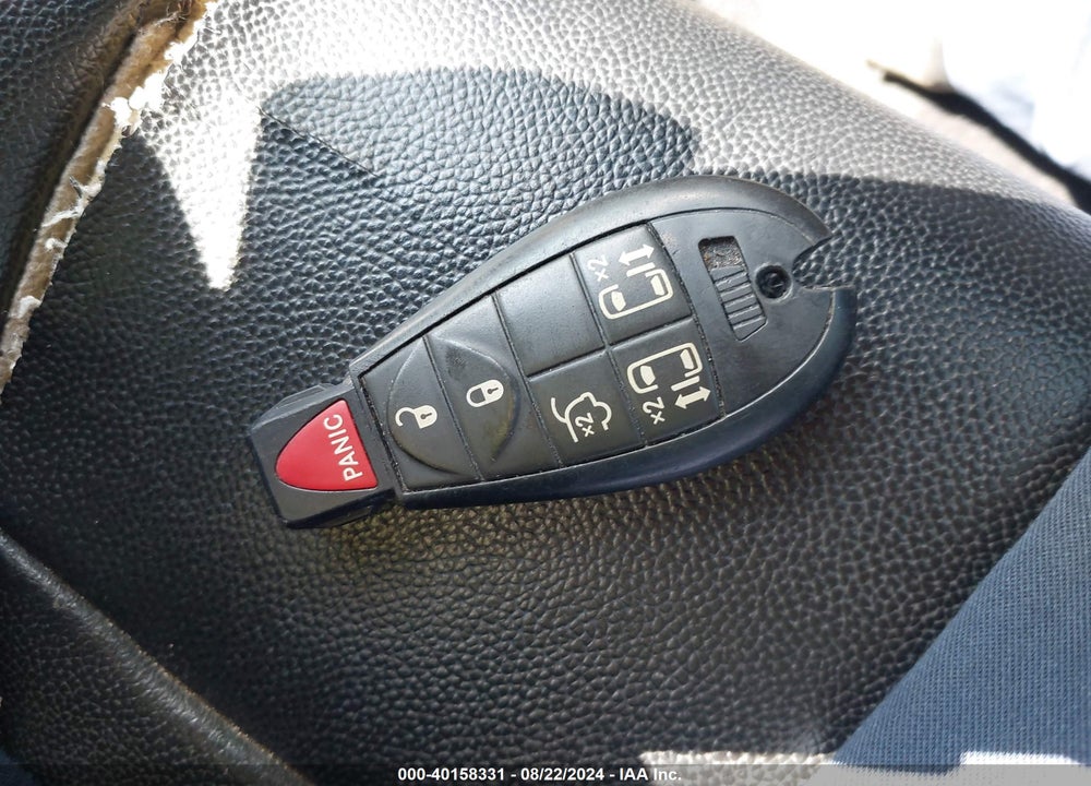 2013 CHRYSLER TOWN & COUNTRY TOURING VIN: 2C4RC1BG4DR638052