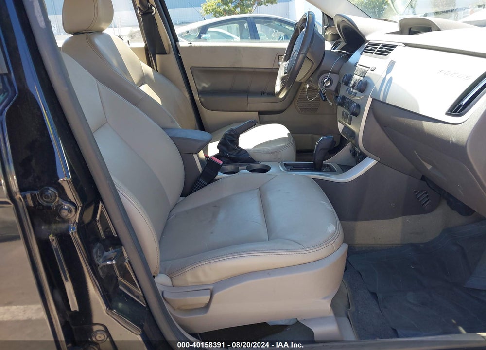 2010 FORD FOCUS VIN: 1FAHP3HN2AW105434