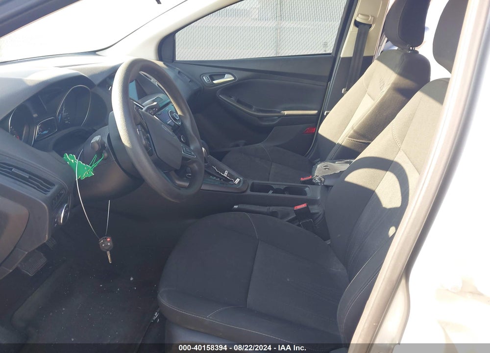 2018 FORD FOCUS SEL VIN: 1FADP3H27JL320653
