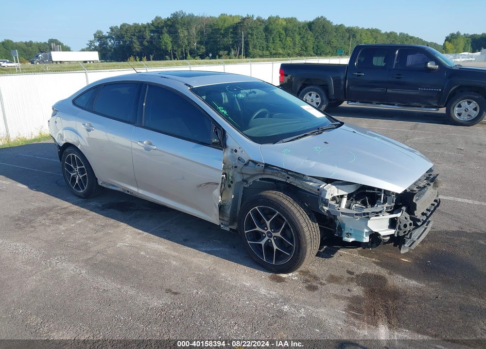2018 FORD FOCUS SEL VIN: 1FADP3H27JL320653