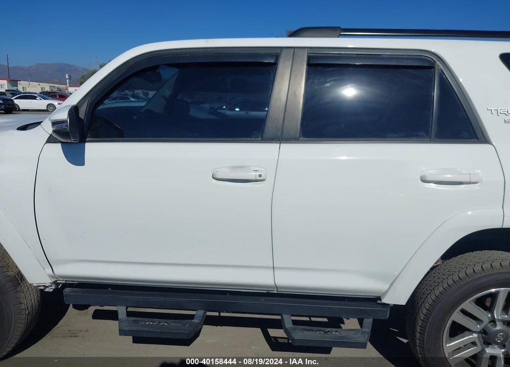 2022 TOYOTA 4RUNNER TRD SPORT VIN: JTESU5JR2N5999931