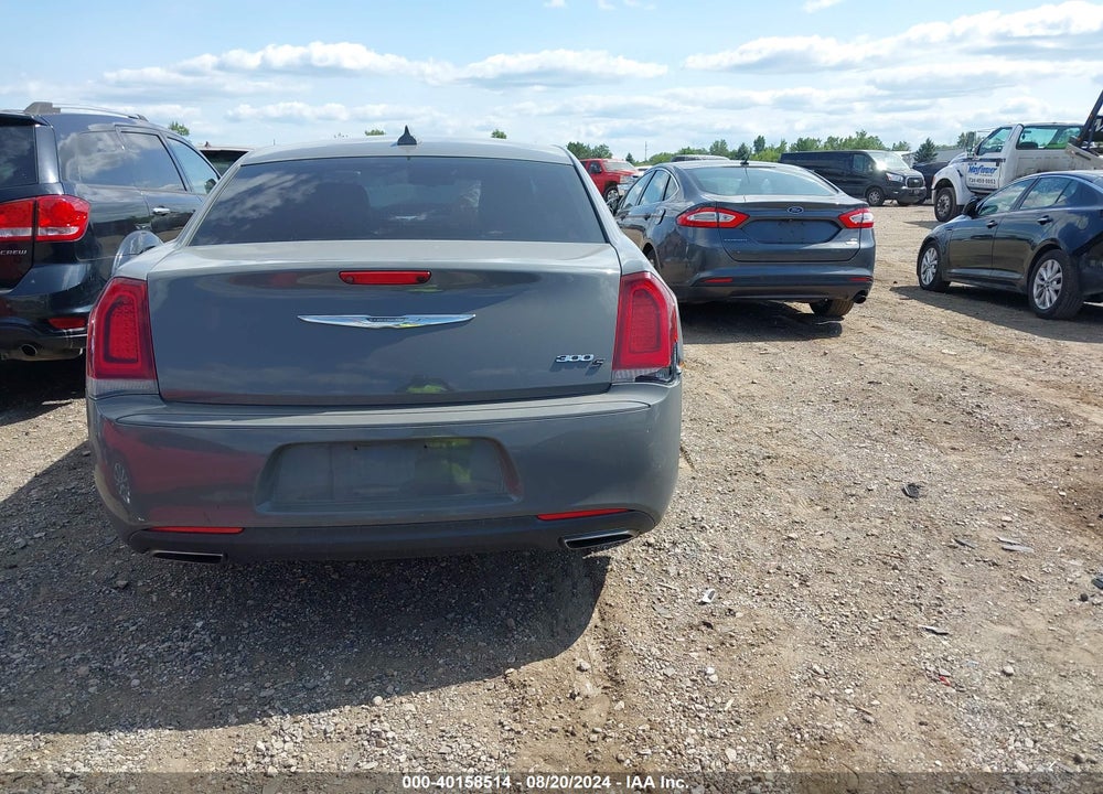 2019 CHRYSLER 300 VIN: 2C3CCABG4KH516000