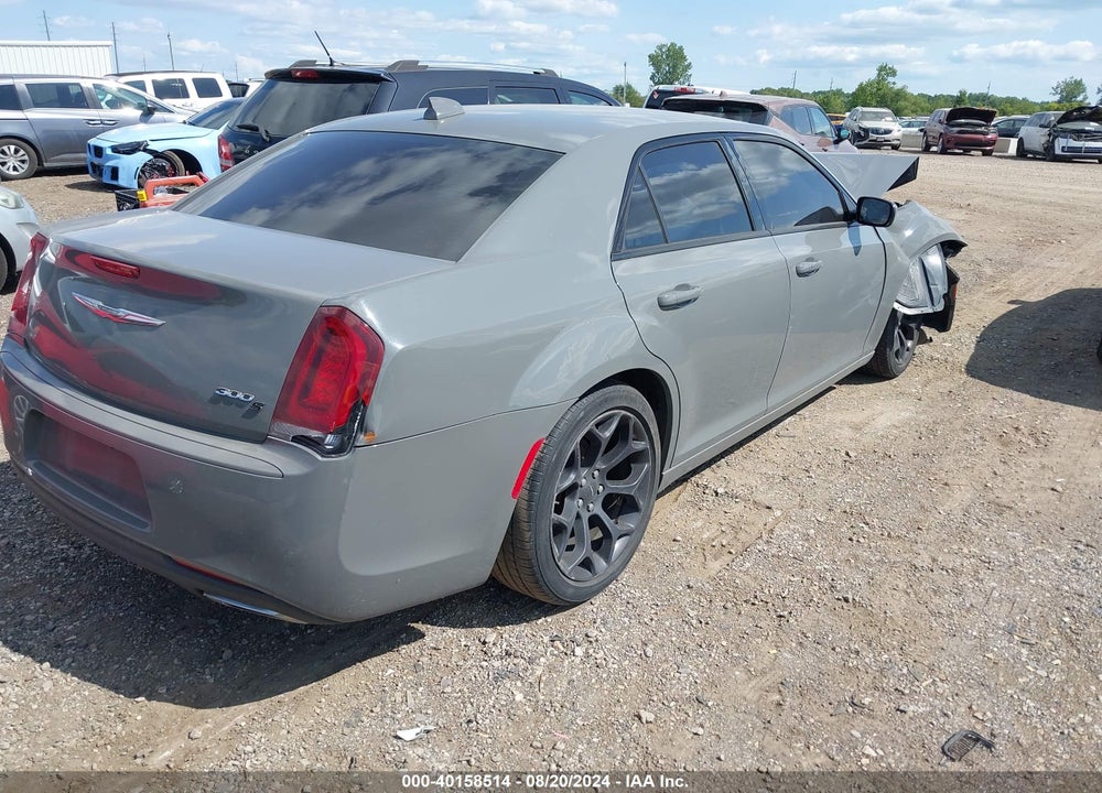 2019 CHRYSLER 300 VIN: 2C3CCABG4KH516000