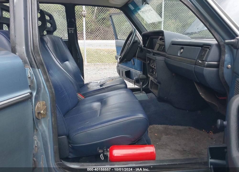 1986 VOLVO 245 DL/GL VIN: YV1AX8855G1715711