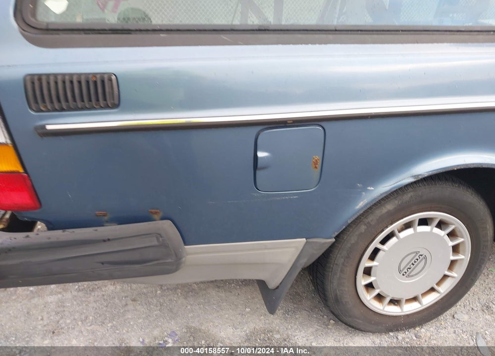 1986 VOLVO 245 DL/GL VIN: YV1AX8855G1715711