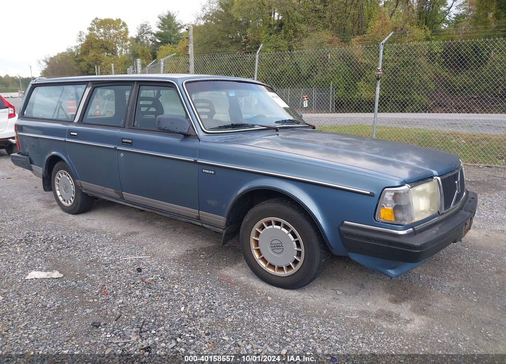1986 VOLVO 245 DL/GL VIN: YV1AX8855G1715711