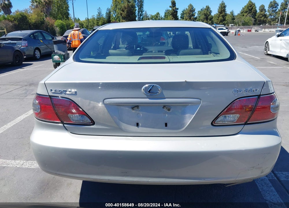 2004 LEXUS ES 330 VIN: JTHBA30G745030043