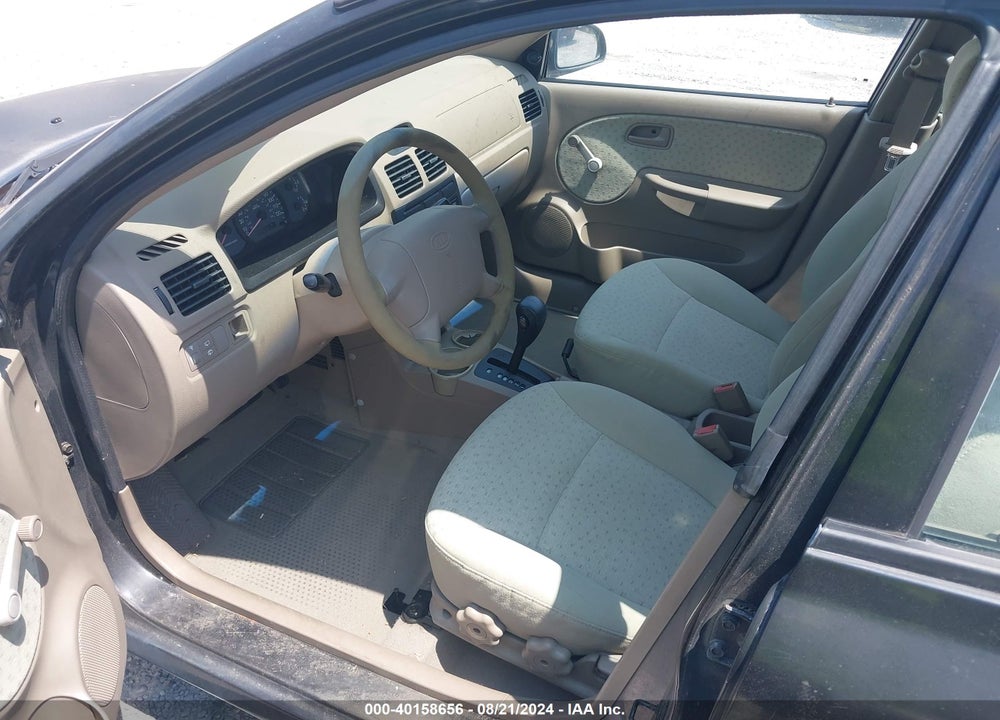 2003 KIA RIO CINCO VIN: KNADC165636145303