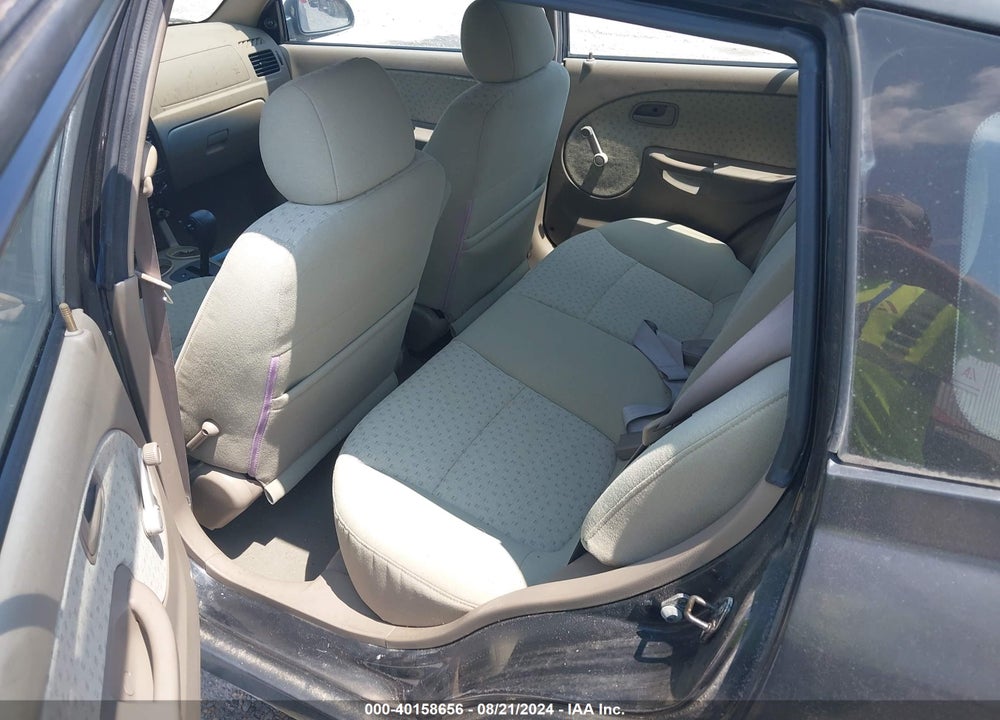 2003 KIA RIO CINCO VIN: KNADC165636145303