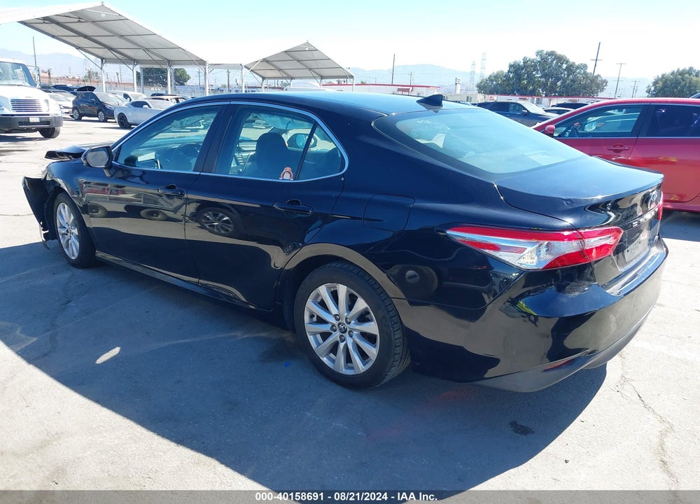2020 TOYOTA CAMRY LE VIN: 4T1C11AK4LU341748