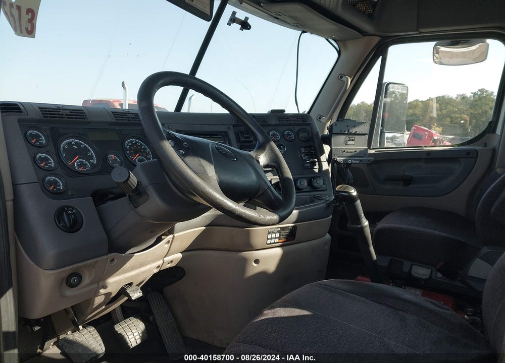 2016 FREIGHTLINER CASCADIA 113 VIN: 1FUJGBDV4GLGX1533