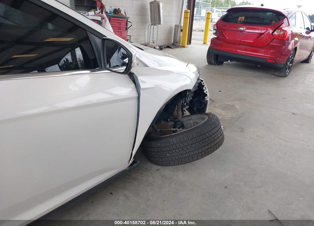 2012 FORD FOCUS TITANIUM VIN: 1FAHP3N26CL314917