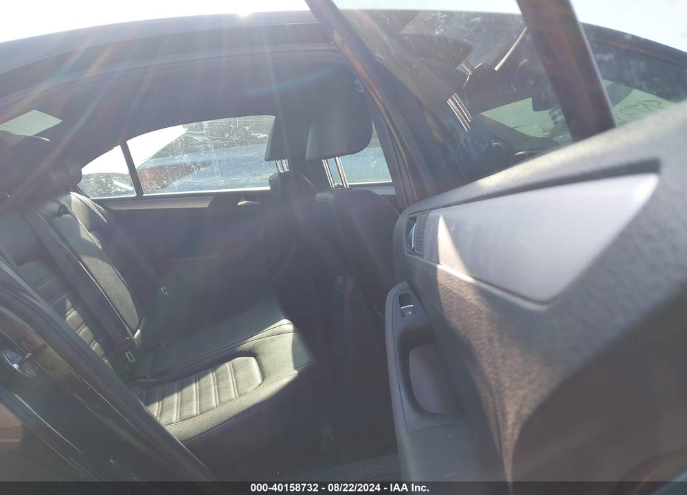 2012 VOLKSWAGEN JETTA GLI AUTOBAHN W/NAV VIN: 3VW467AJ1CM423006