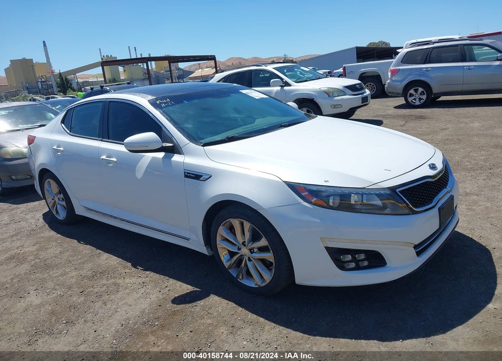 2015 KIA OPTIMA SXL TURBO VIN: 5XXGR4A69FG449506