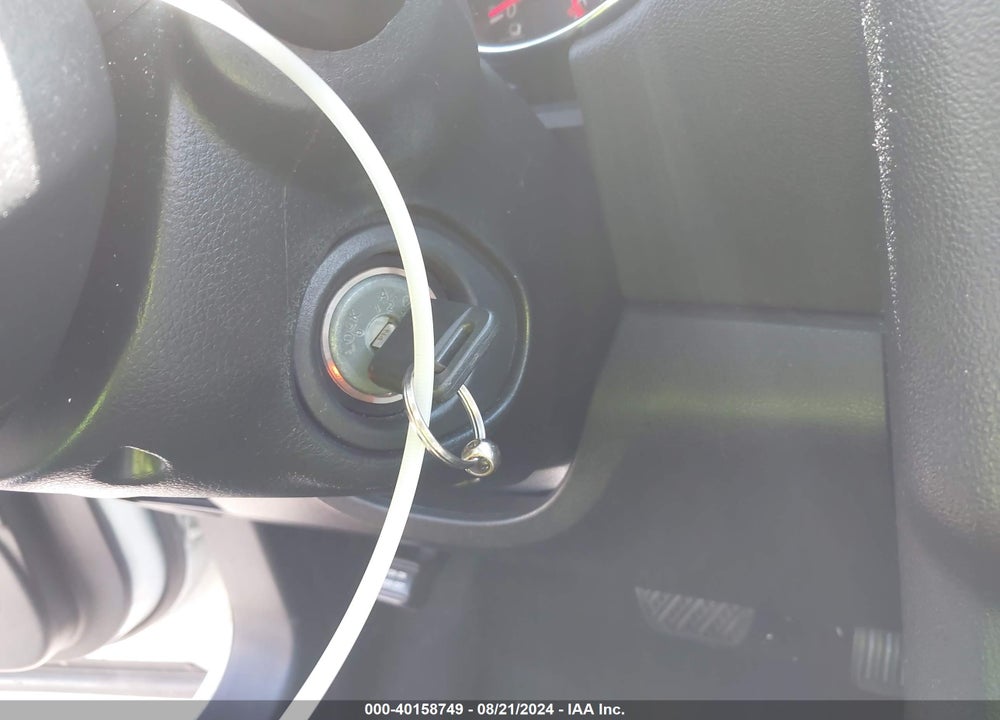 2011 NISSAN ROGUE S VIN: JN8AS5MTXBW174016