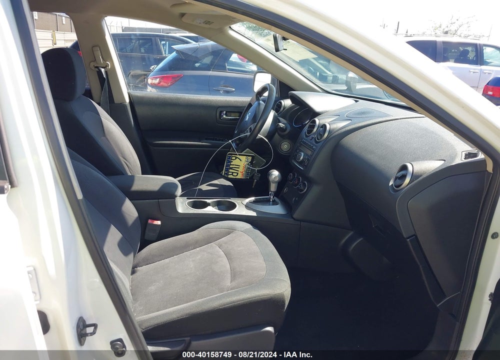 2011 NISSAN ROGUE S VIN: JN8AS5MTXBW174016