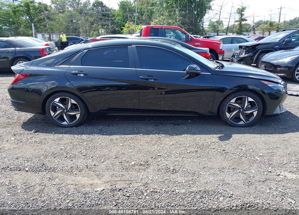 2022 HYUNDAI ELANTRA LIMITED VIN: 5NPLP4AG6NH072570